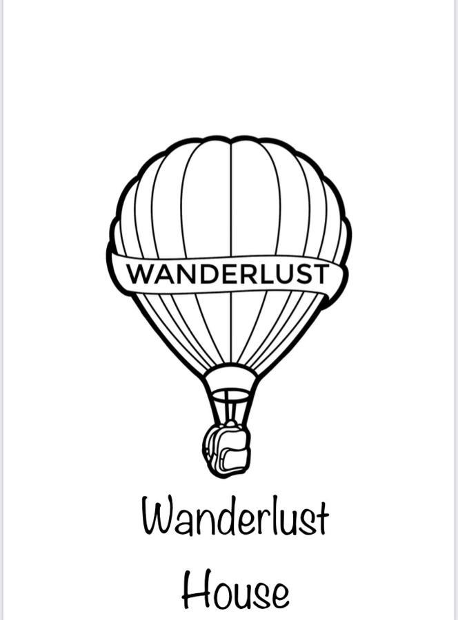 Hotel Wanderlust House Bari Esterno foto